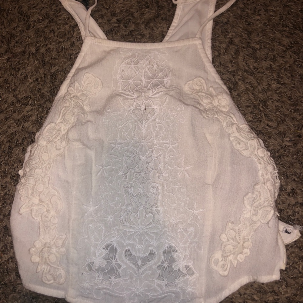 Lace Halter Neck Crop Top